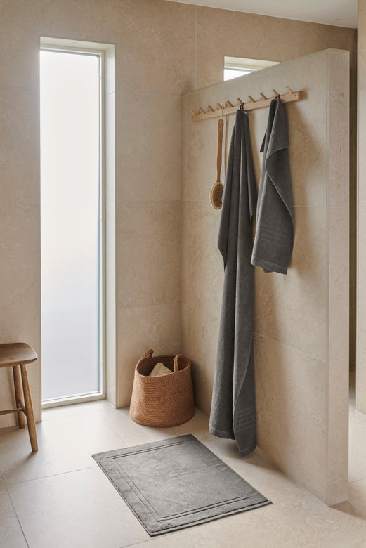 Helle Duschmatta 50x70 cm Grå