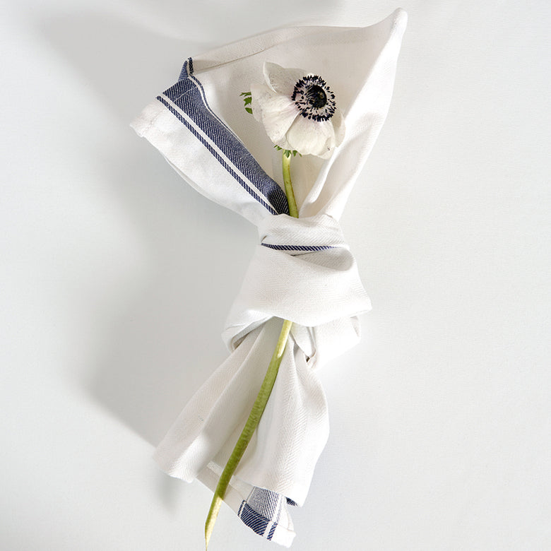 John Kökshandduk 50x70 cm Vit med Blå rand